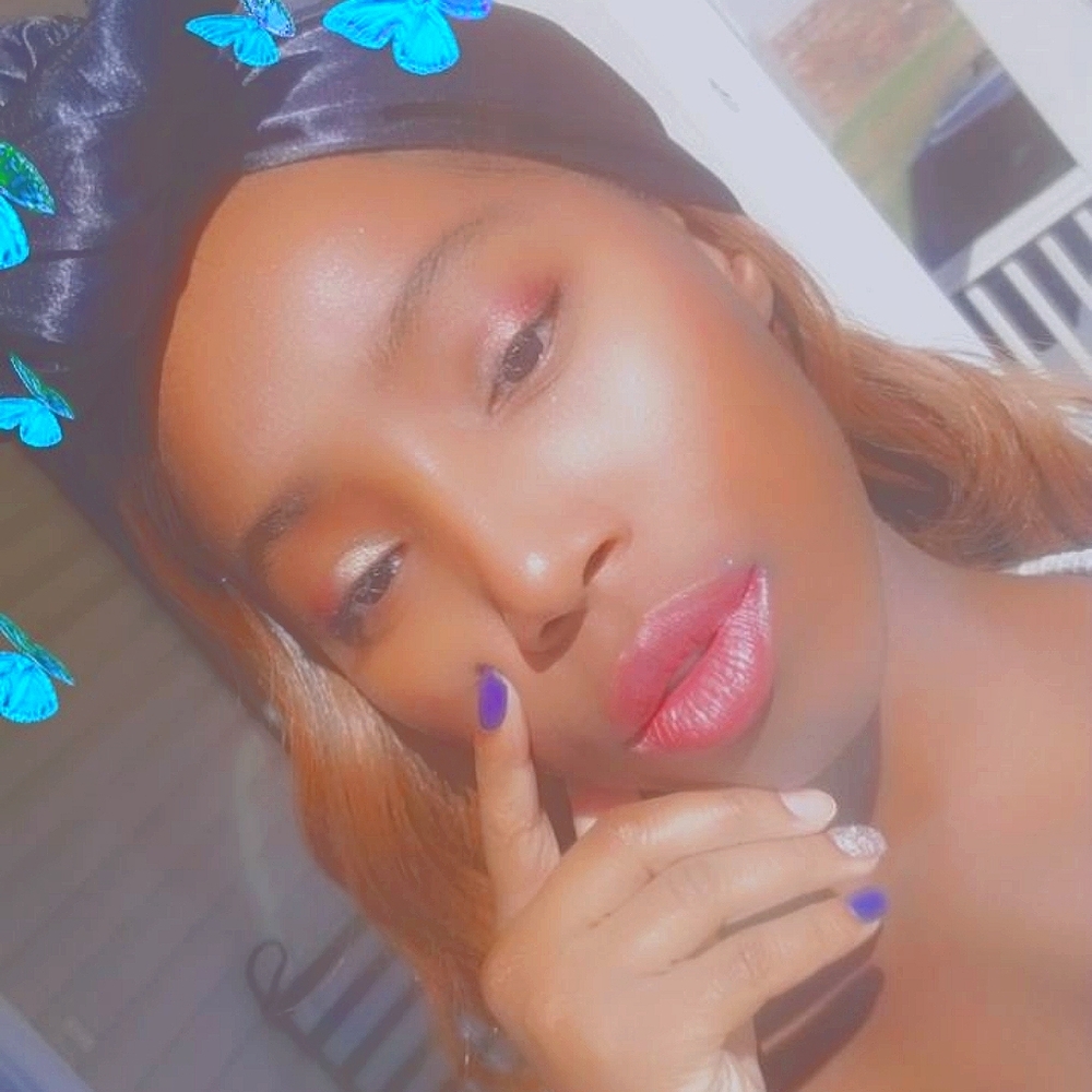 Meet your Posher, Sports